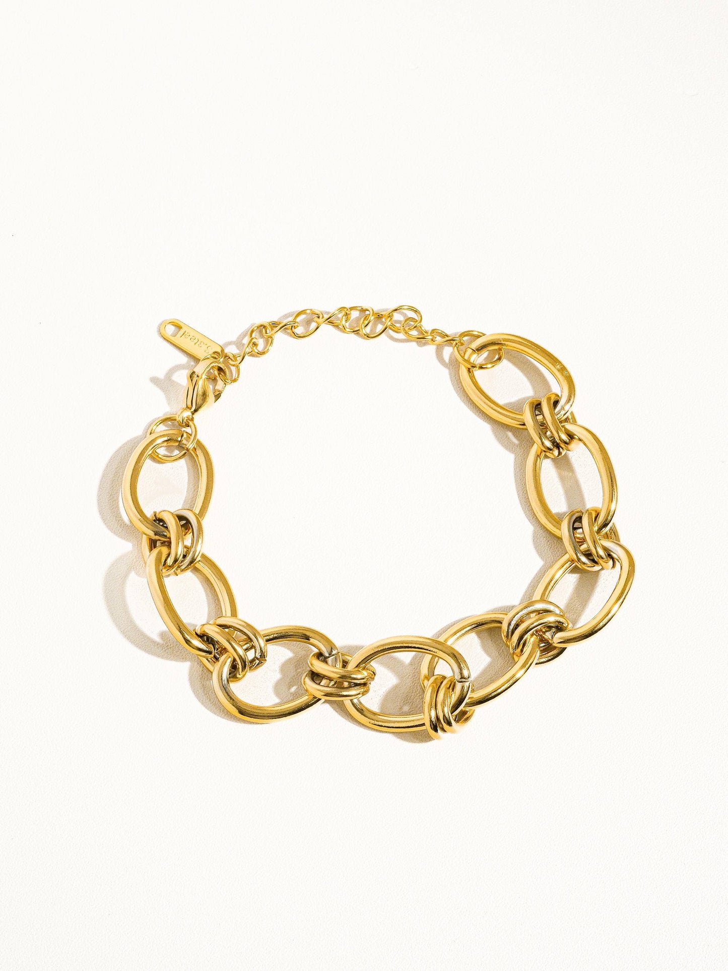 The Statement Chain Bracelet - waterproof