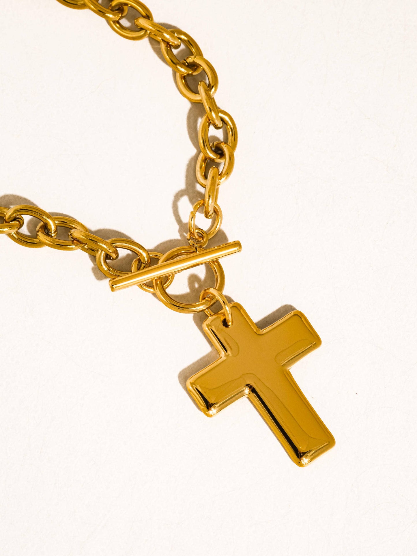 Cross Pendant Necklace - waterproof