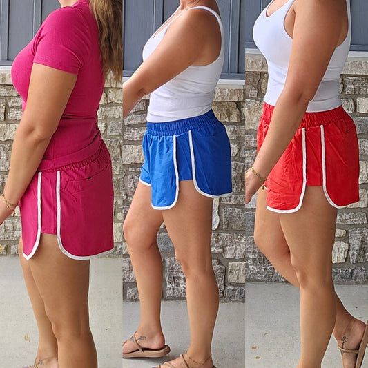 Weekend Wave Shorts - Mono B