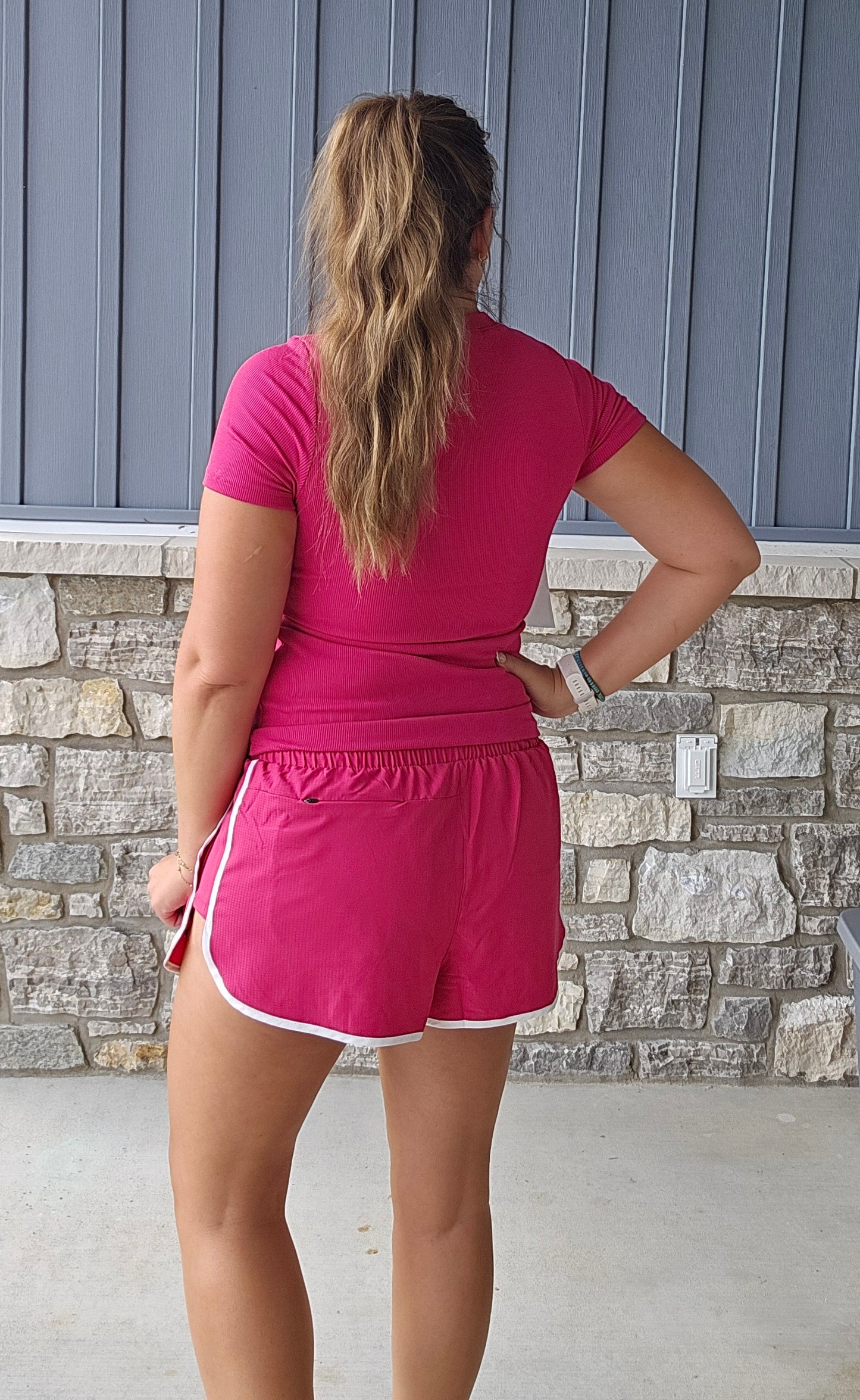 MONO B Core Comfort Tee - built in bra