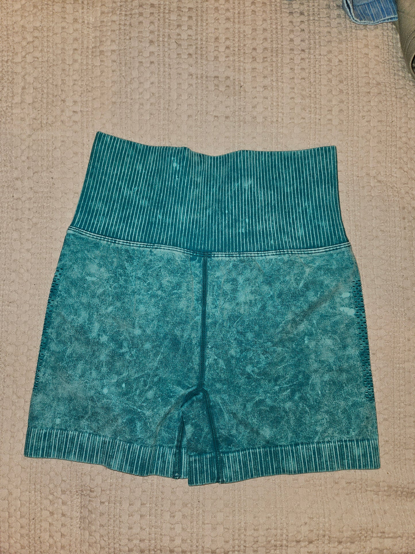 Mineral Wash Biker Shorts
