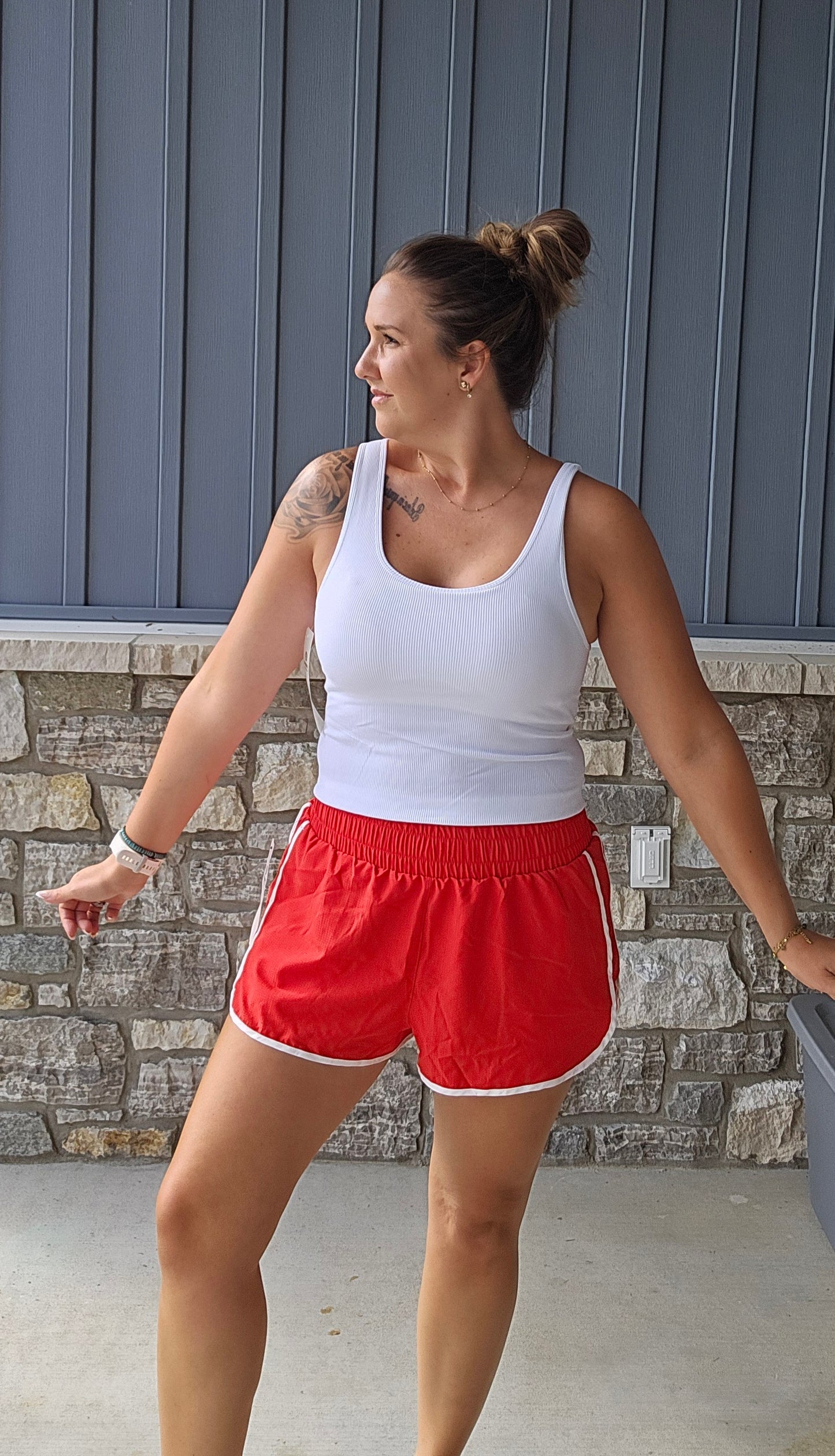 Weekend Wave Shorts - Mono B