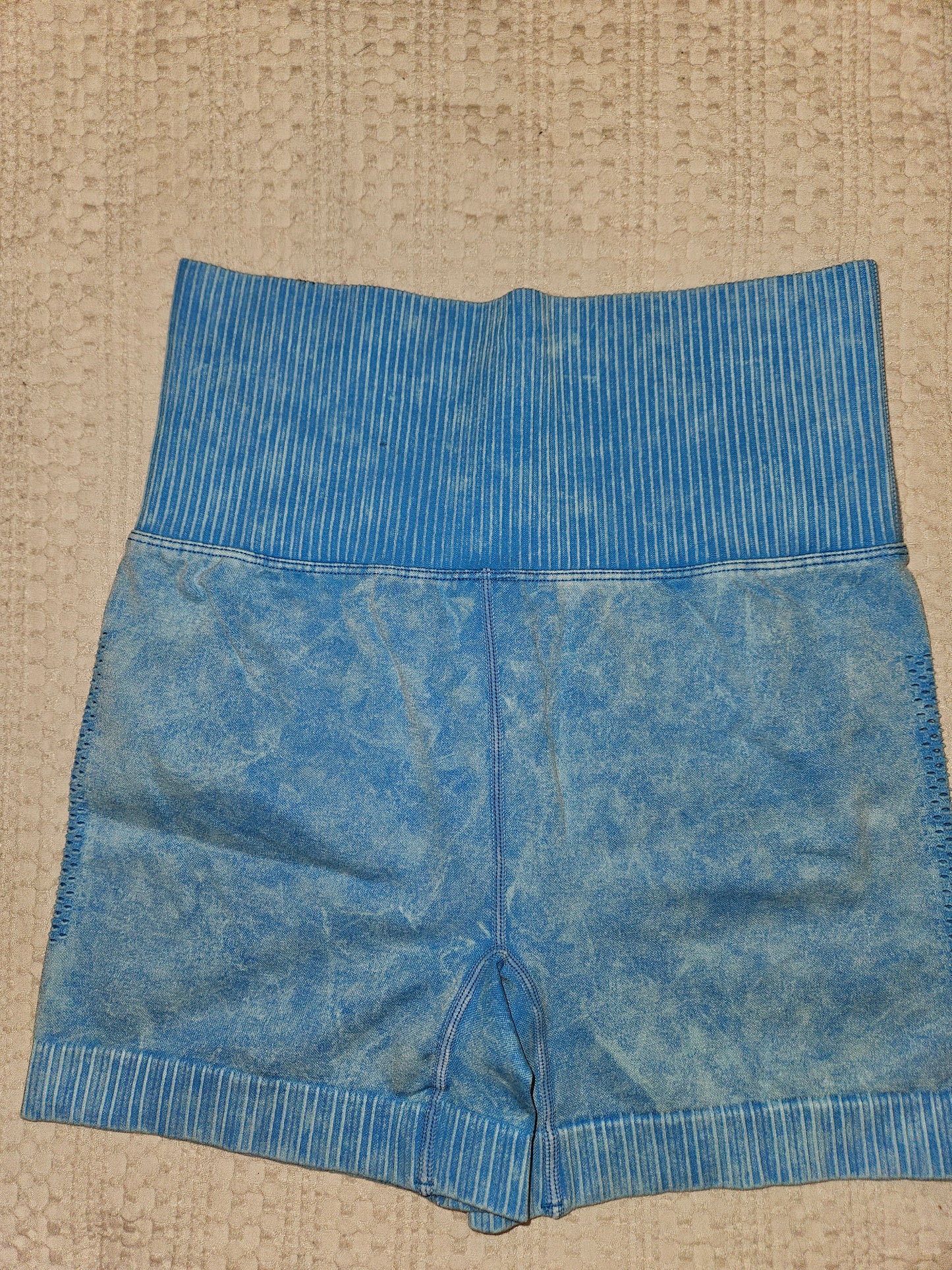 Mineral Wash Biker Shorts