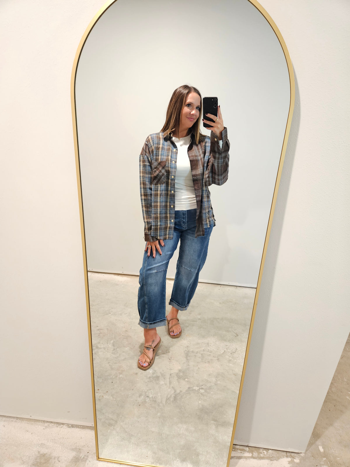 Winding Way Barrel Jeans