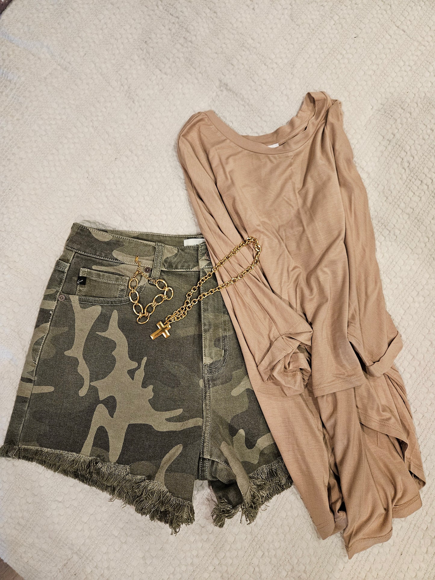 Wild Side Camo Shorts (KanCan)